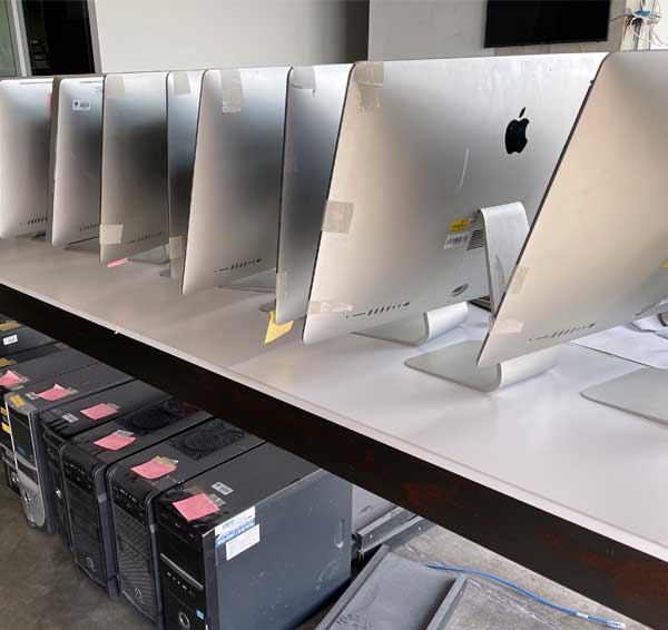 equipos MAC dados de baja